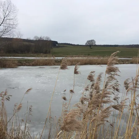 Des étangs à Montzen Hébergement de vacances *